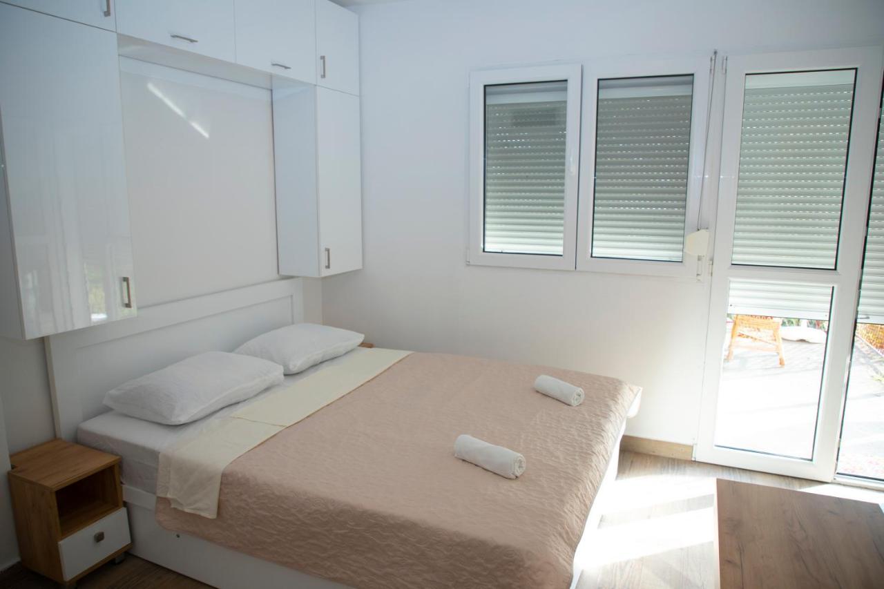 Apartment 4 Becic *