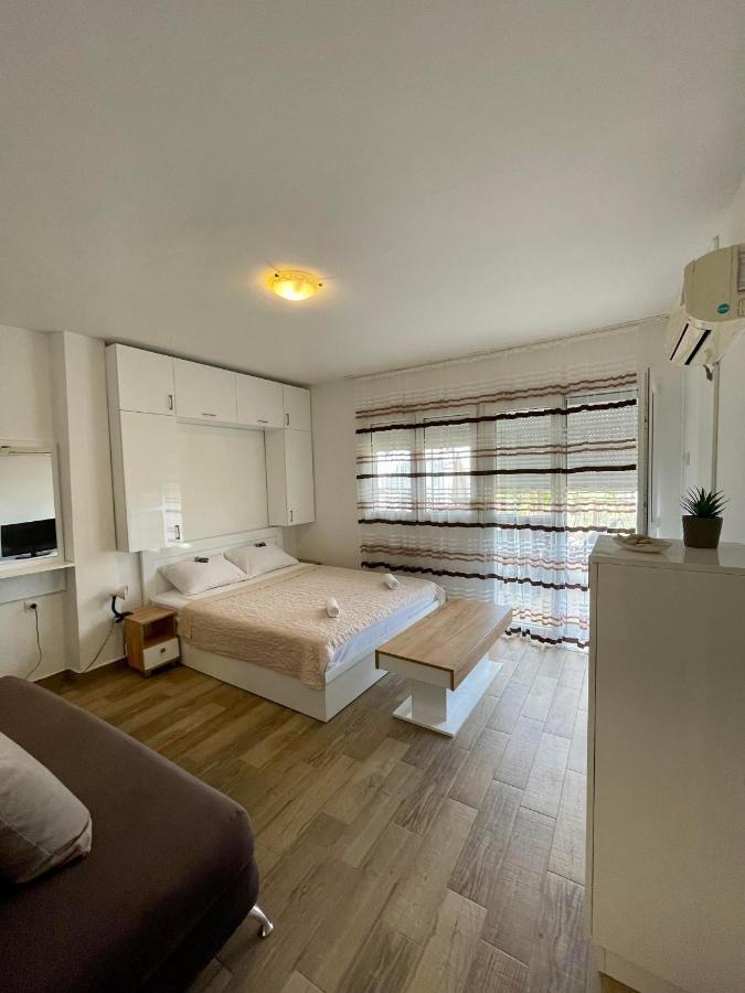 Apartment 4 Becic